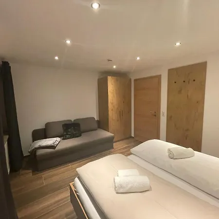 Absolute Active Roulette Apartments Kirchberg Apartment *